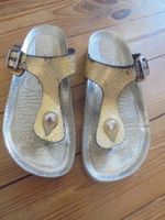 Hausschuh Zehentrenner Sandalen Birkenstock Zee Lane 33 Bayern - Weßling Vorschau