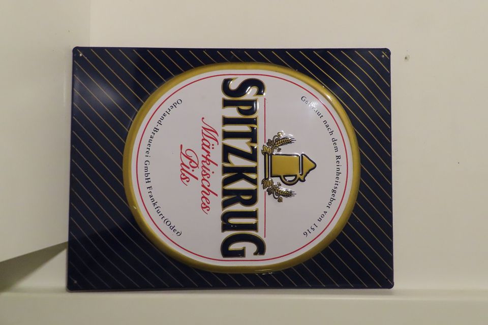 Blechschild Spitzkrug Märkisches Pils in Hamburg