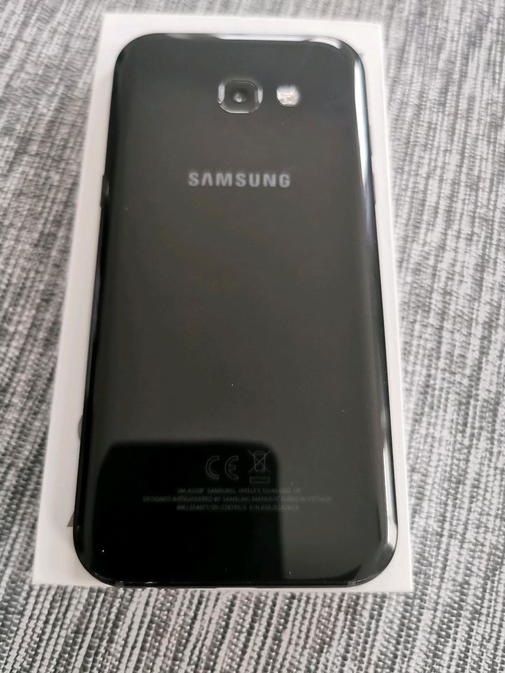 Samsung Galaxy A5, top gepflegt, wie neu. in Leezdorf