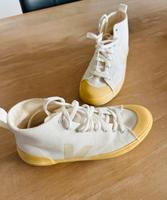 VEJA White-Butter-Sole Friedrichshain-Kreuzberg - Kreuzberg Vorschau