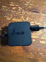 ASUS Netzteil klein AC Adapter Model W18-045N3B Friedrichshain-Kreuzberg - Friedrichshain Vorschau