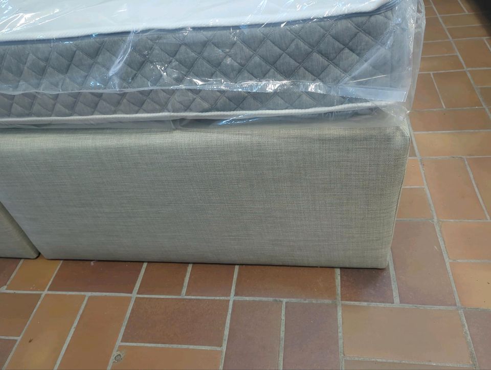 Bett Boxspringbett 180x200cm *Möbel Outlet Osnabrück* in Osnabrück