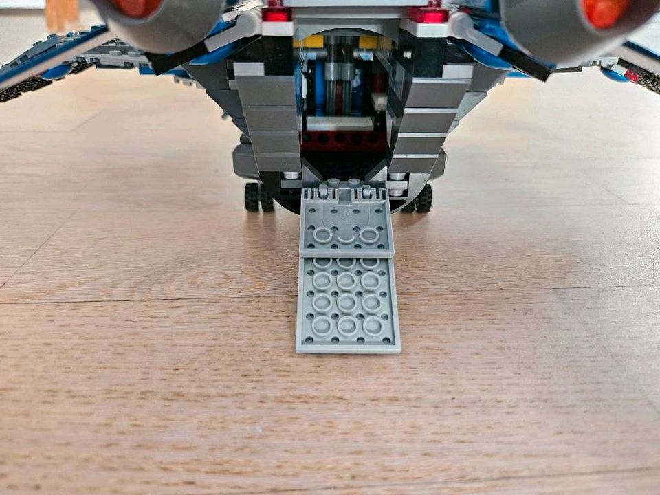 LEGO Marvel Avengers Quinjet Aerial Battle Set 6869 + Anleitung in Köln