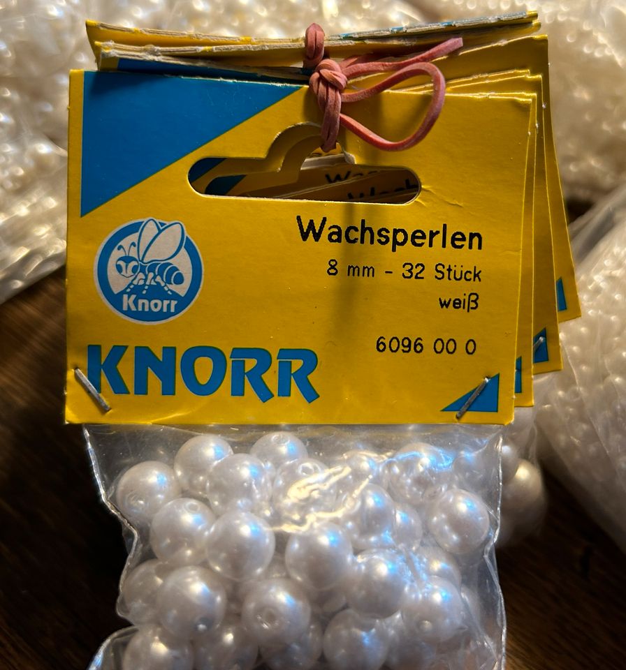 Knorr Wachsperlen, verschiedene Größen in Berlin