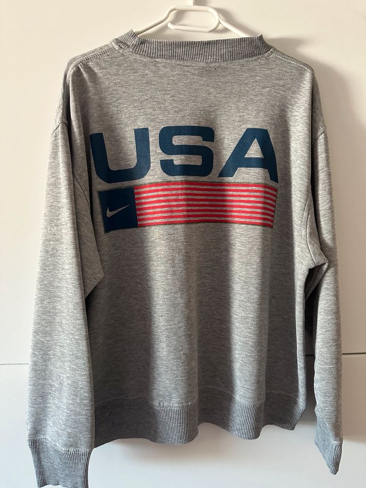 Vintage Nike USA Pullover Sweatshirt Gr.L 90‘s Jordan in Hamburg