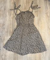 Jumpsuit von H&M Blumen XS Niedersachsen - Vechta Vorschau