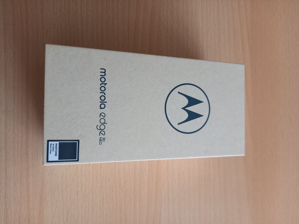 Motorola Edge 30 Neo 128 GB in Dresden