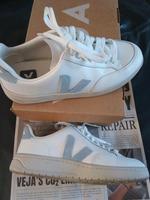 Veja Sneakers, Neu! Bonn - Beuel Vorschau