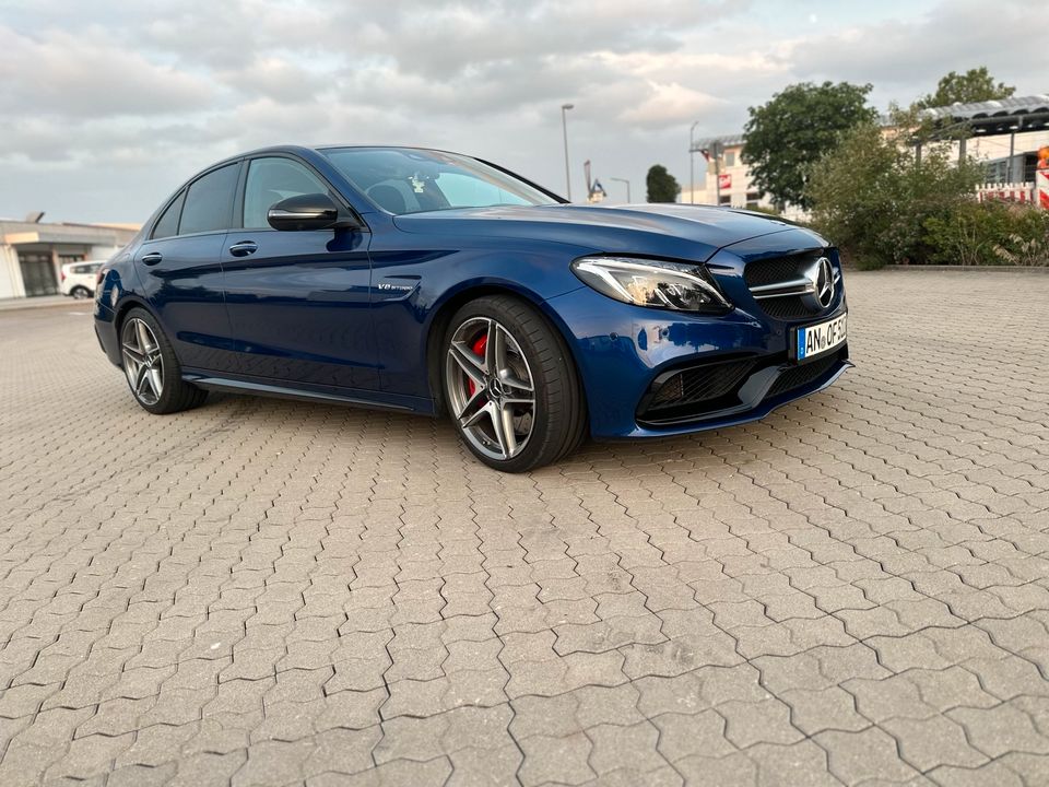 Mercedes-Benz C63 S AMG in Neuendettelsau