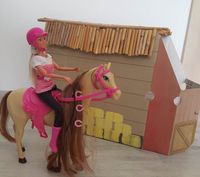 Barbie Spielset Puppe & Pferd + selbstgebauten Stall Bayern - Würzburg Vorschau