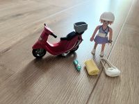 Playmobil 9084 Strandgirl mit Roller Nordrhein-Westfalen - Schlangen Vorschau