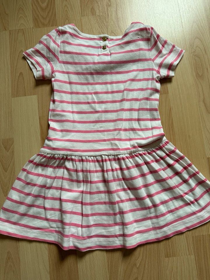 Kleid Petit Bateau 116 in Ettlingen