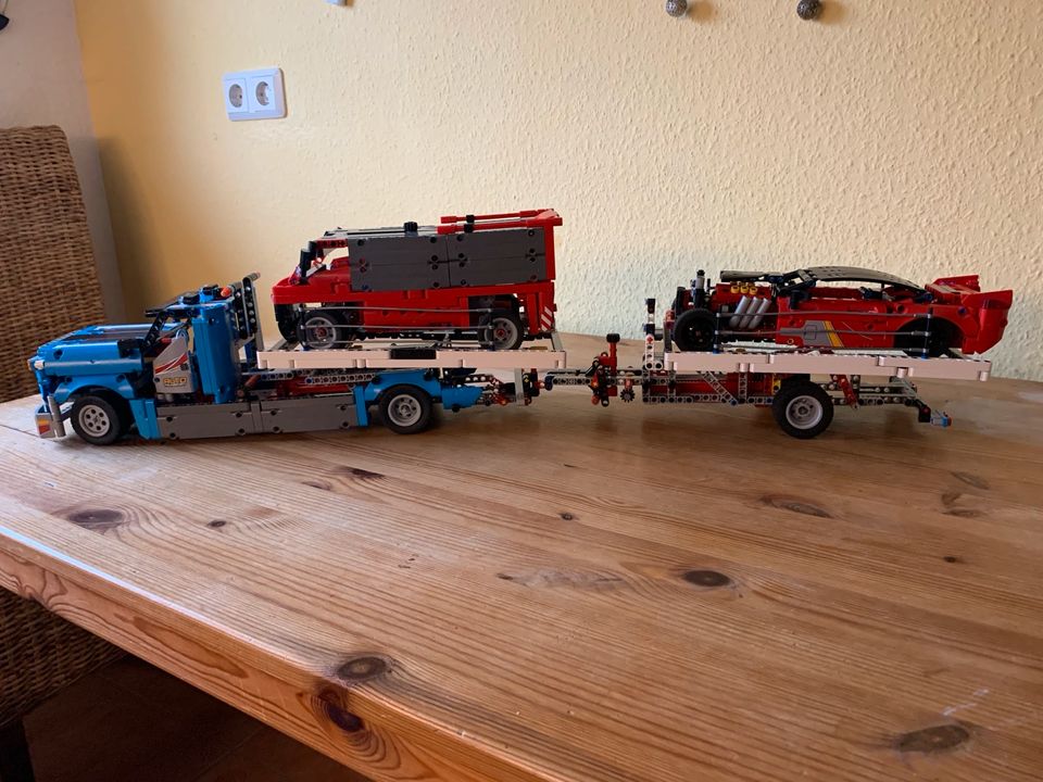 Lego Technic Car Transporter in Flensburg