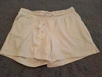 Shorts TCM Tchibo Gr. M - sehr gut erhalten Kr. München - Unterföhring Vorschau