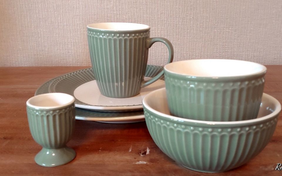 NEU* ALICE Greengate dusty green Geschirr-Set 6 tlg Mug Latte Cup in Hermannsburg