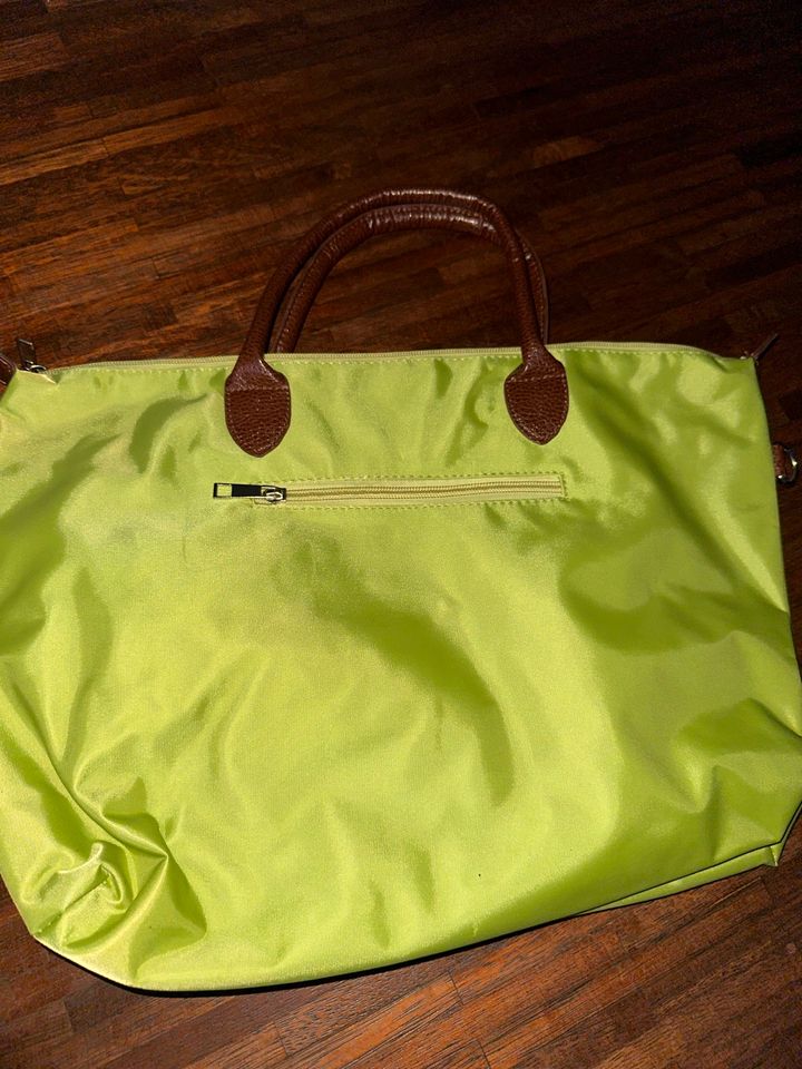 Grüne Handtasche in Filderstadt