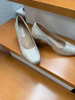 Pumps von Gabor hell-metallic, Gr. 7 Köln - Weiß Vorschau