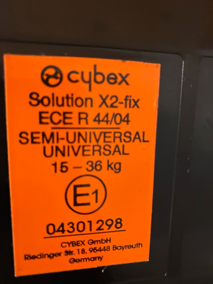 Cybex Solution X2-Fix, 15-36 kg mit einem  weiteren Bezug in Gillenfeld