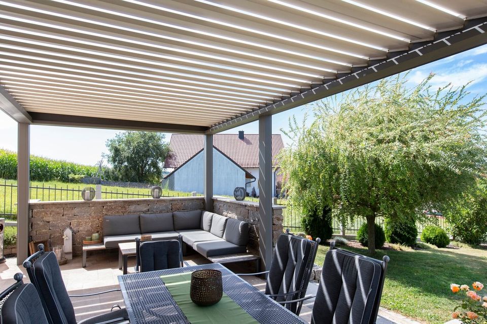 Brustor B200 B200XL B250XL Lamellendach Pergola Terrassendach in Krempe