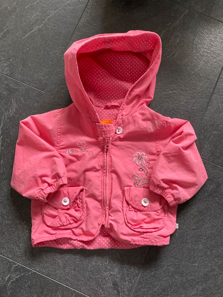 Baby Jacke in Pink Größe 68 mit Kapuze in Barwedel