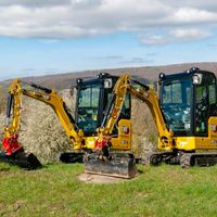 Minibagger Bagger mieten CAT 301.8 Baumaschinenvermietung Niedersachsen - Luhden Vorschau