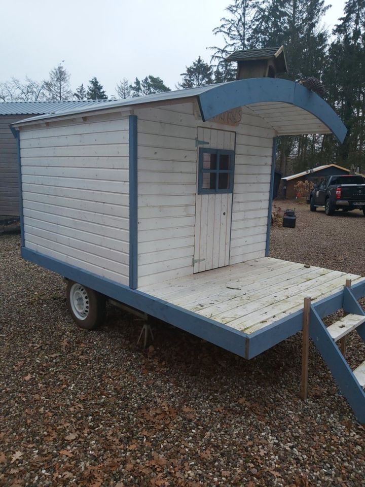 Bauwagen, Strandwagen, Spielhaus in Rickling