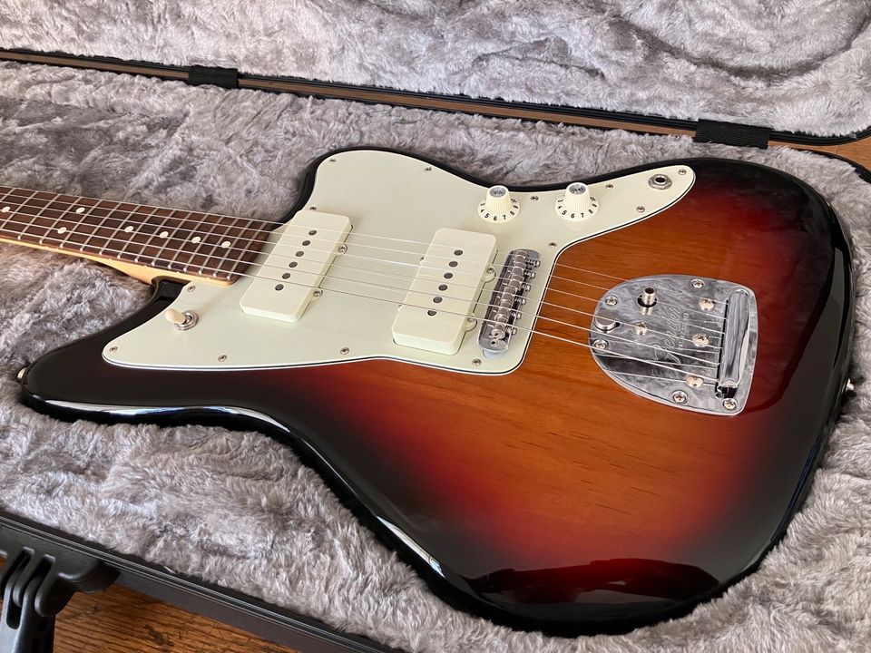 Fender 2017 American Professional Jazzmaster in Frankfurt am Main