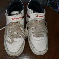 Champion Turnschuhe Sneaker Schuhe gr 31 Niedersachsen - Wolfsburg Vorschau