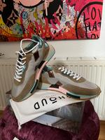 Wunderschöne Ghoud Sneaker Gr. 39 Hessen - Darmstadt Vorschau