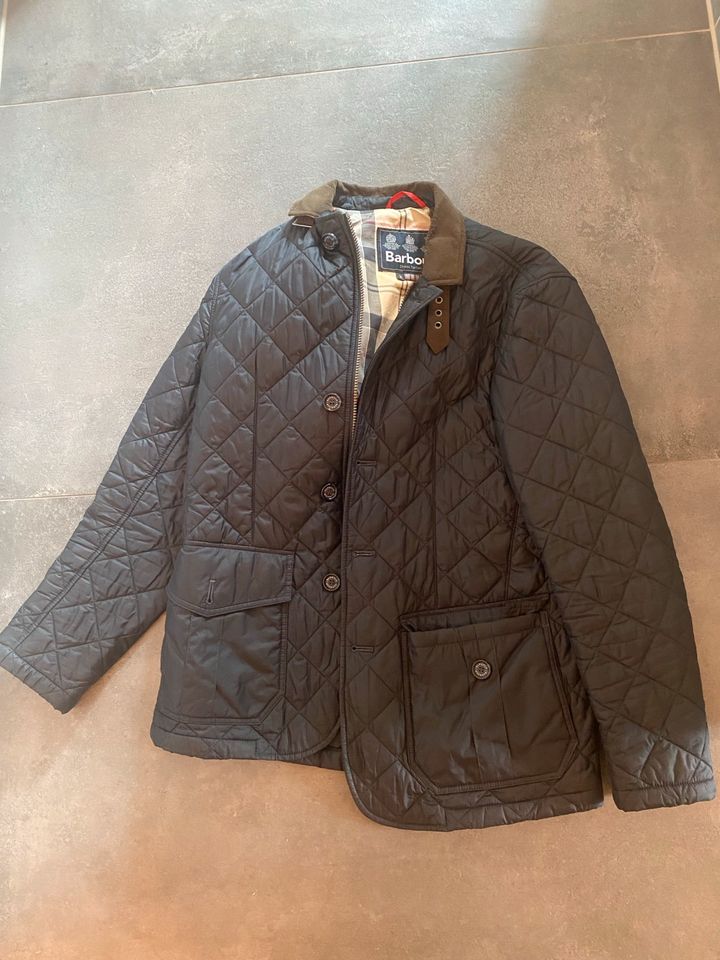 Barbour Steppjacke M blau Dress Tartan Sander in Lüdenscheid