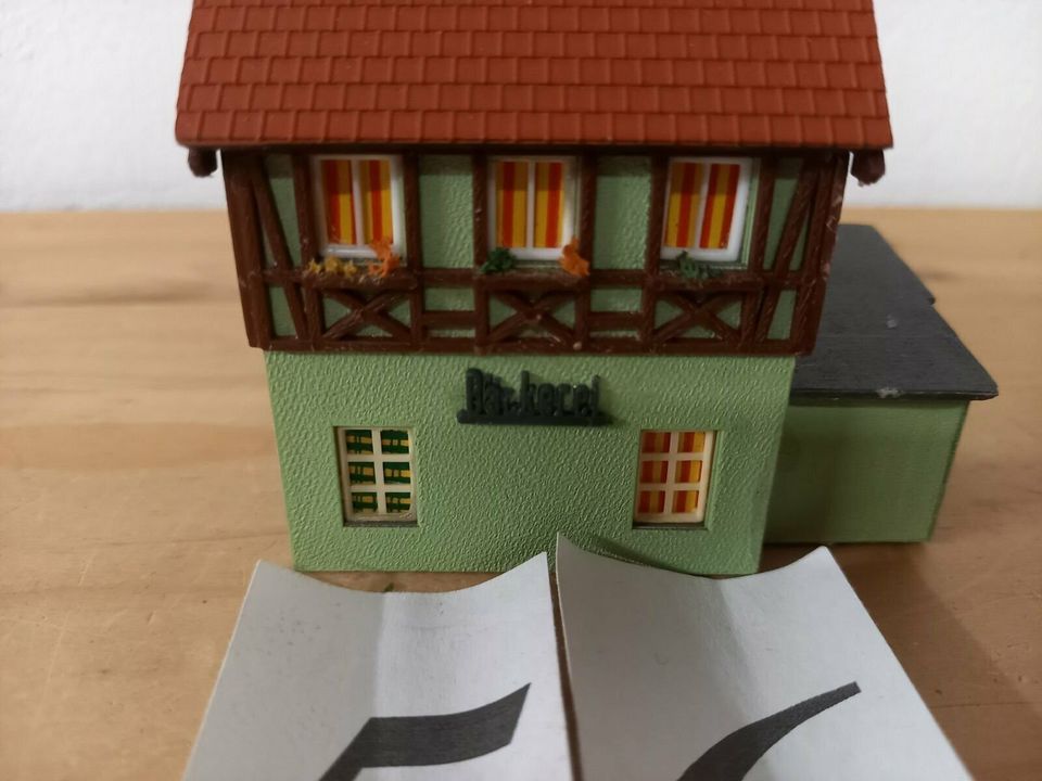 H0 Fachwerk Haus Bäckerei Häuser Modelleisenbahn Nr. 56 in Tettnang