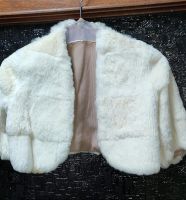 Bolero Jacke Cape Kaninchen Fell Pelz Mädchen Vintage 1950ziger Sachsen-Anhalt - Dessau-Roßlau Vorschau