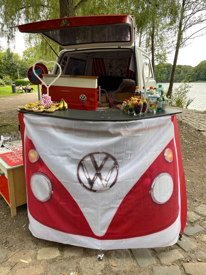 Sektbar Hochzeits-Sektempfang Standesamt Kirche VW-Bus-Bar in Hamburg