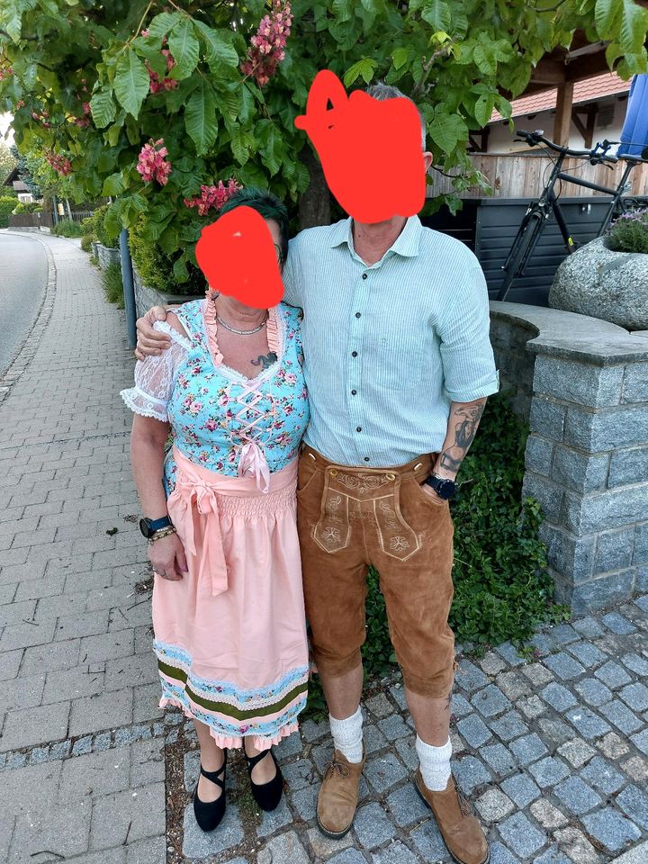 Dirndl komplett in Eberdingen