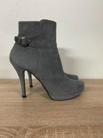 Buffalo Velours Leder Stiefeletten Bayern - Großostheim Vorschau