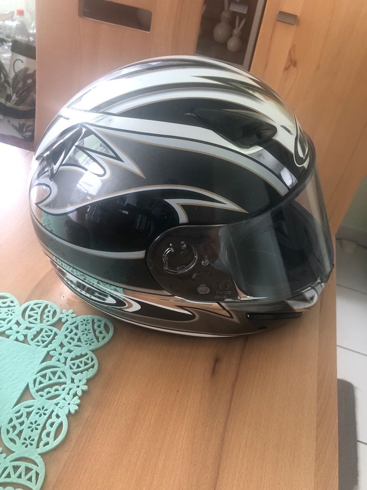 Helm zu verkaufen in Babenhausen