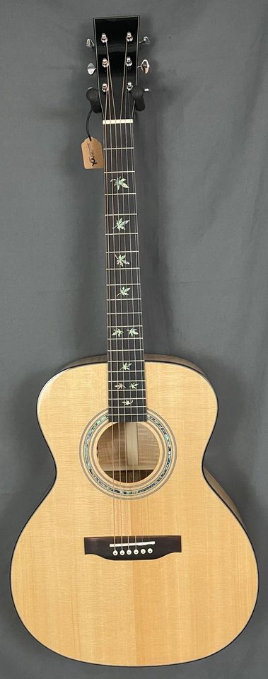 YOU´S GUITARS L140E WESTERNGITARRE, NEU in Duisburg