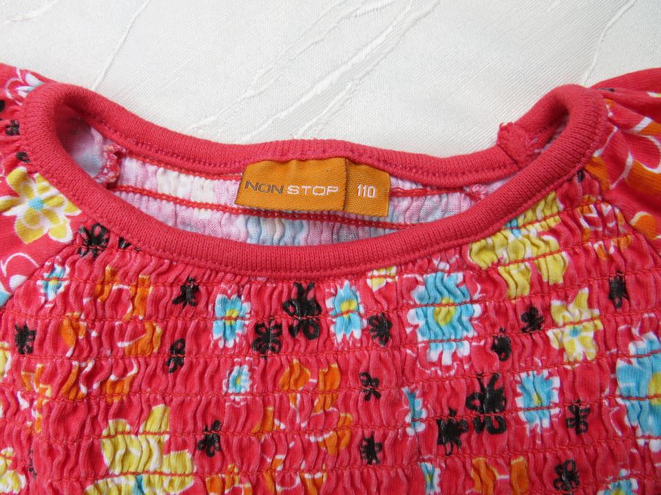 rotes T-Shirt mit Blumenmuster von NonStop, Gr. 98/104 in Thyrnau