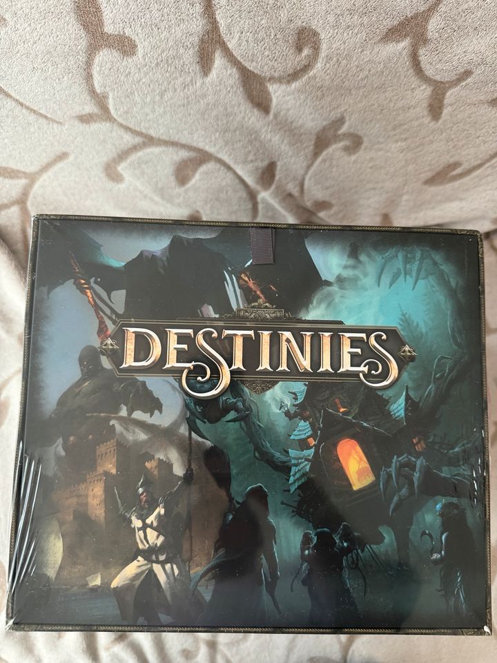 Brettspiel „DESTINIES DELUXE BOX“ Kickstarter deutsch in Sehnde