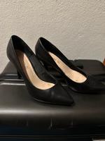 Leder Pumps. Edel. Kreis Ostholstein - Neustadt in Holstein Vorschau