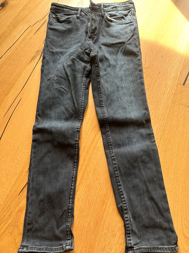 H&M Skinny Fit Jeans gr 158 in Lachendorf