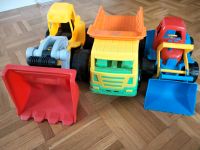 Spielzeugfahrzeuge Bagger und Kipplaster Baden-Württemberg - Korntal-Münchingen Vorschau