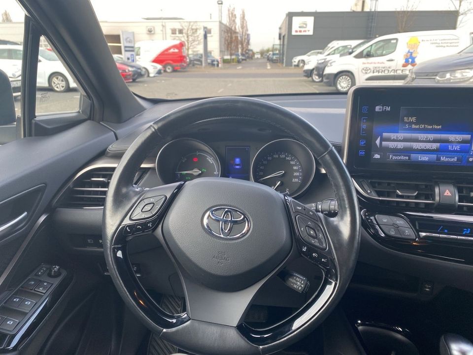 Toyota C-HR Hybrid Team D 1.8 EU6d-T Navi Leder LED Meh in Düren