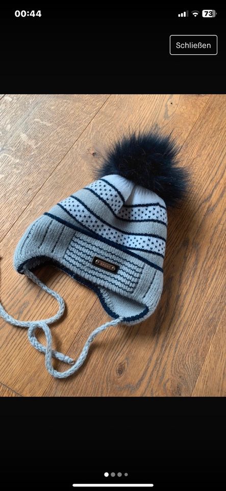 Wintermütze Mütze warm Bommel in Hessen - Pohlheim | Babykleidung Größe 80  kaufen | eBay Kleinanzeigen ist jetzt Kleinanzeigen