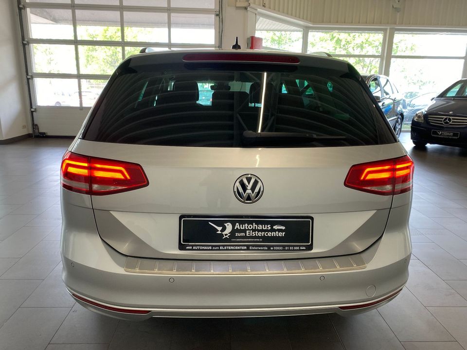 Volkswagen Passat Variant Comfortline Massage Navi 3x Klima in Elsterwerda