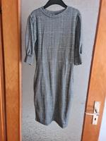 Kleid neuwertig Bayern - Asbach-Bäumenheim Vorschau