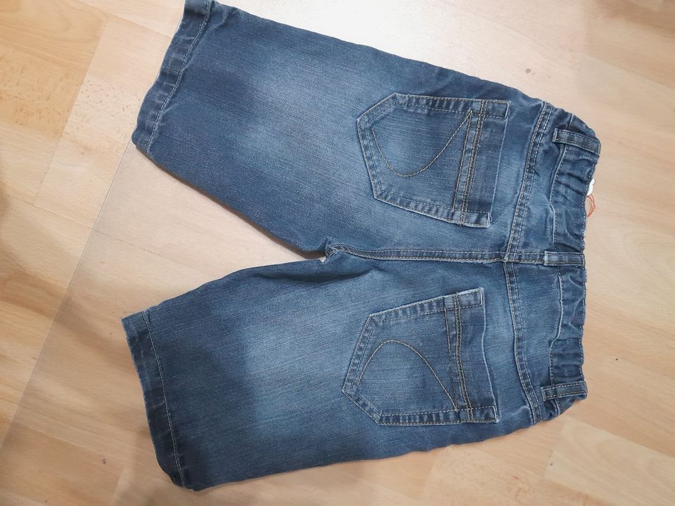 #419 Jeansshorts Shorts Palomino C&A 122 in Ilsfeld