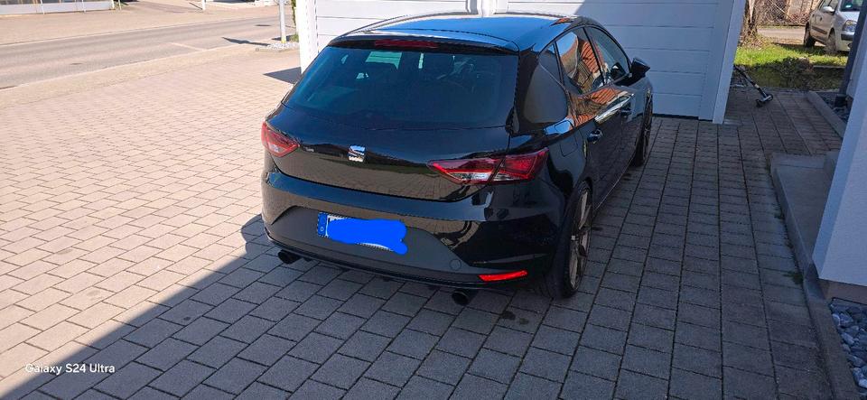 Seat Leon Cupra 5F R8 Bremsanlage 392PS 500Nm V Max offen in Klettgau