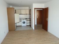 Einbauküche mit Waschmaschine--TG-Stellplatz--Balkon--Lift-- neu renoviert--Laminat neu !! Sachsen - Chemnitz Vorschau