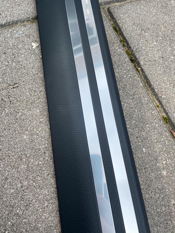 Audi A8 S8 4E D3 Einstiegsleiste beifahrer W12 V10 neuwertig in Gronau (Westfalen)